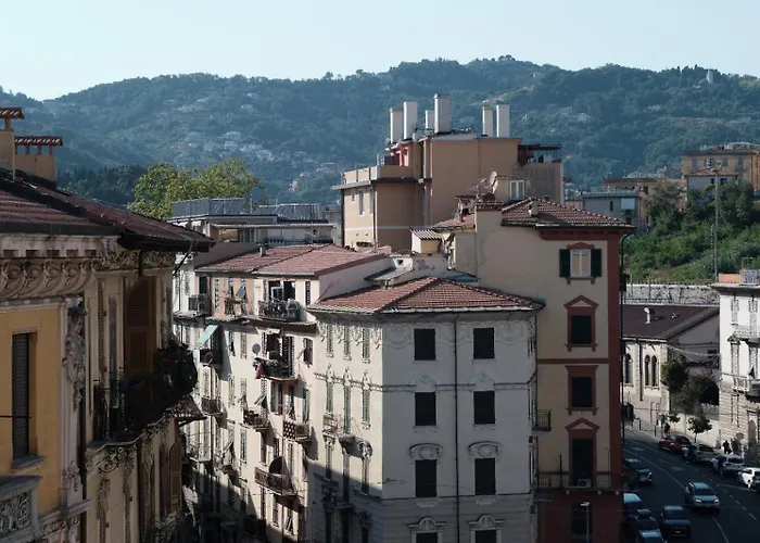 Cinque Terre Bridge * La Spezia