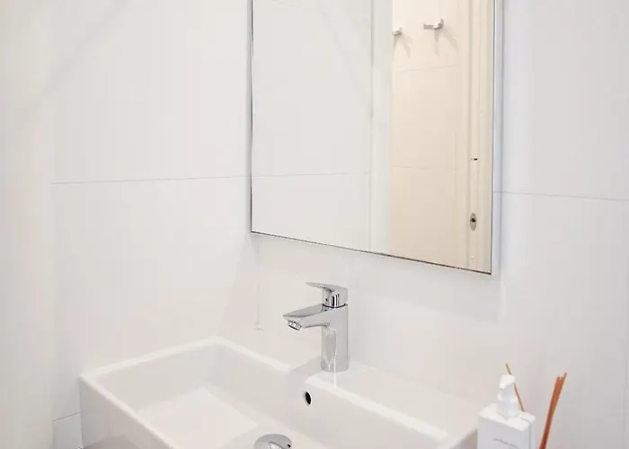 Cinque Terre Bridge Appartement La Spezia