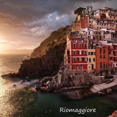 Cinque Terre Bridge La Spezia