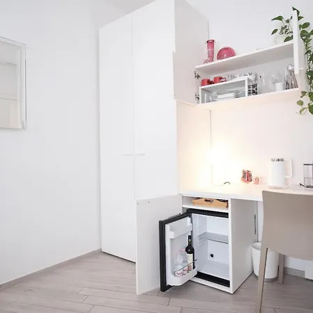 Cinque Terre Bridge Apartment La Spezia