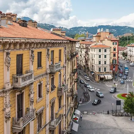 Cinque Terre Bridge * La Spezia