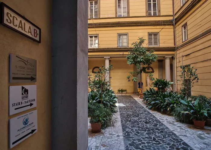 五渔村桥公寓 公寓